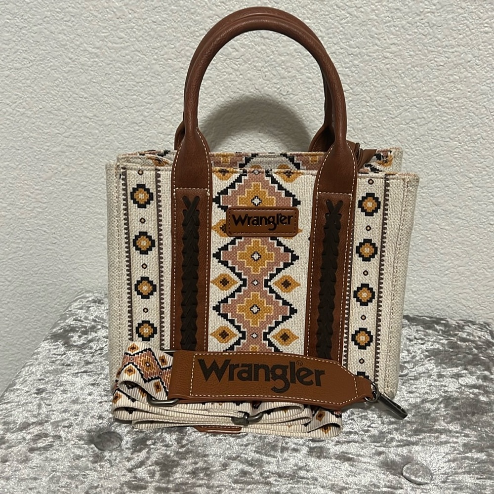 Wrangler Boho Aztec Purse